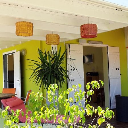 Mini-villa entre montagne et mer Goyave Extérieur photo