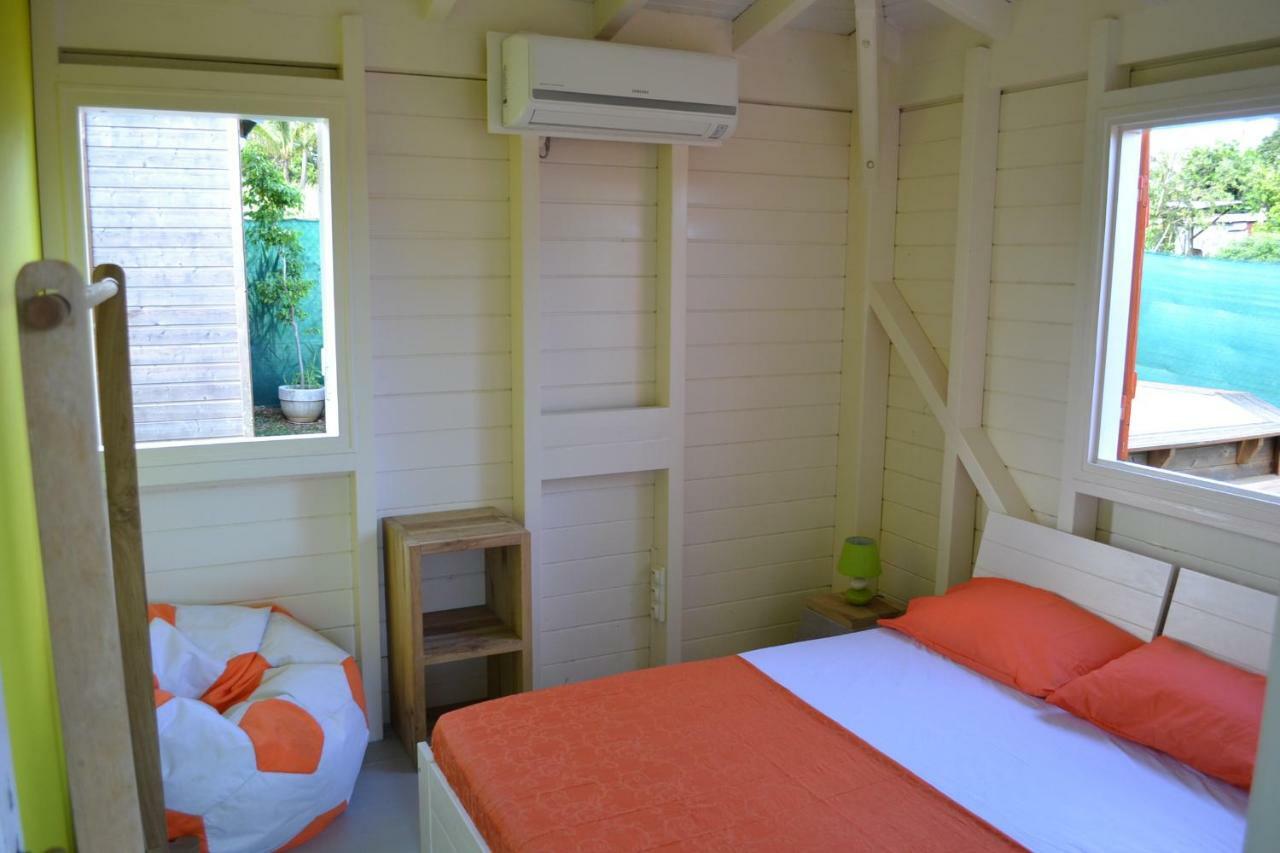Mini-villa entre montagne et mer Goyave Extérieur photo
